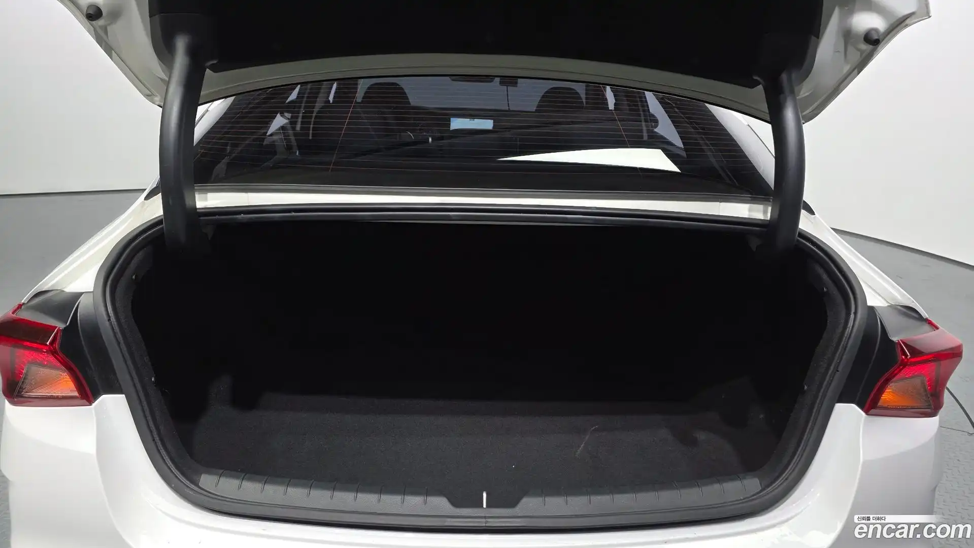 K5 Kia 2022.6-OPTION-024