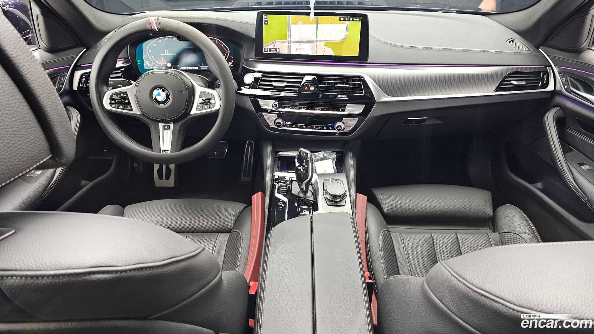 5-Series BMW 2023.1-INNER-007