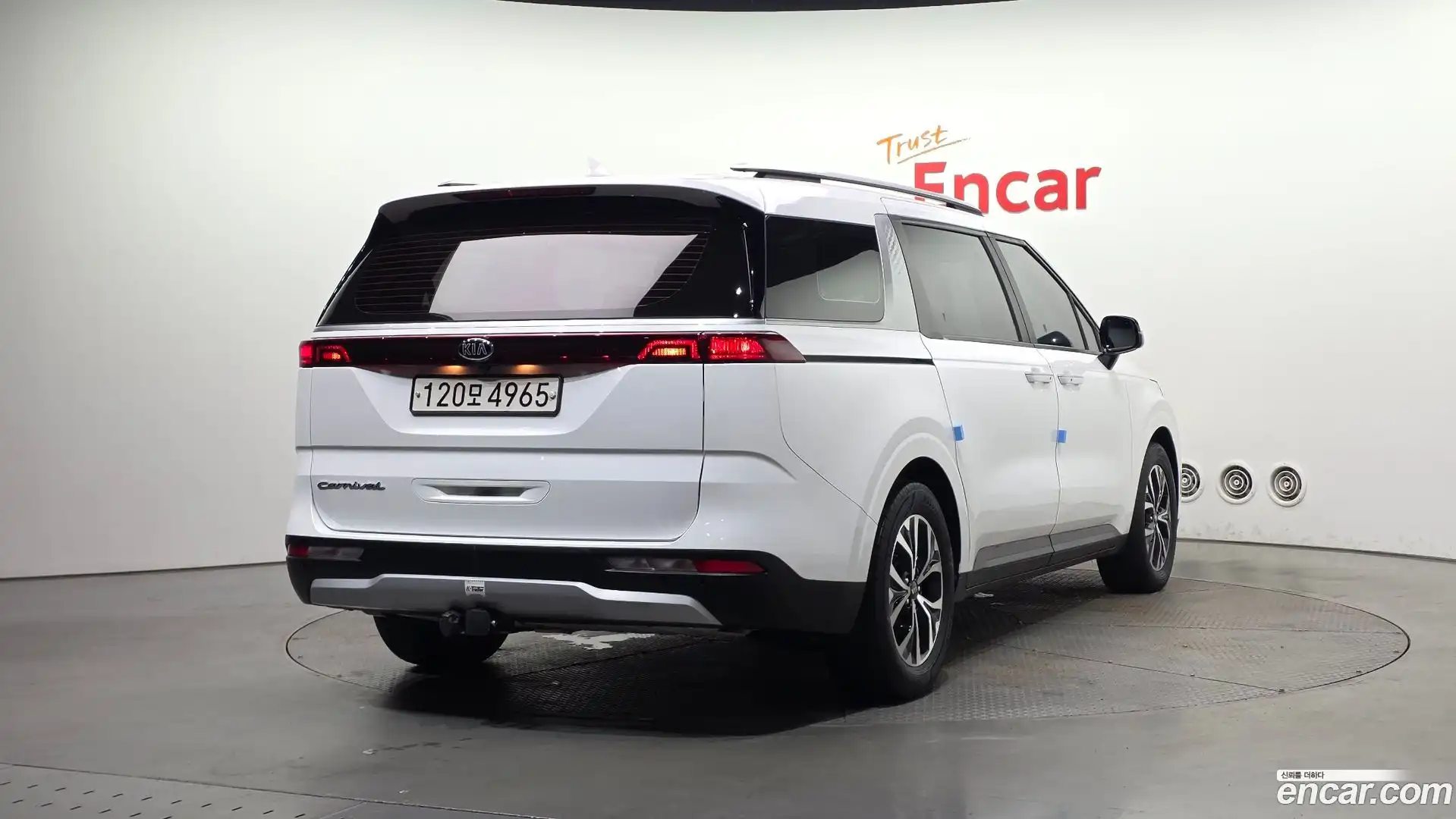 Canival Kia 2021.1-OUTER-002