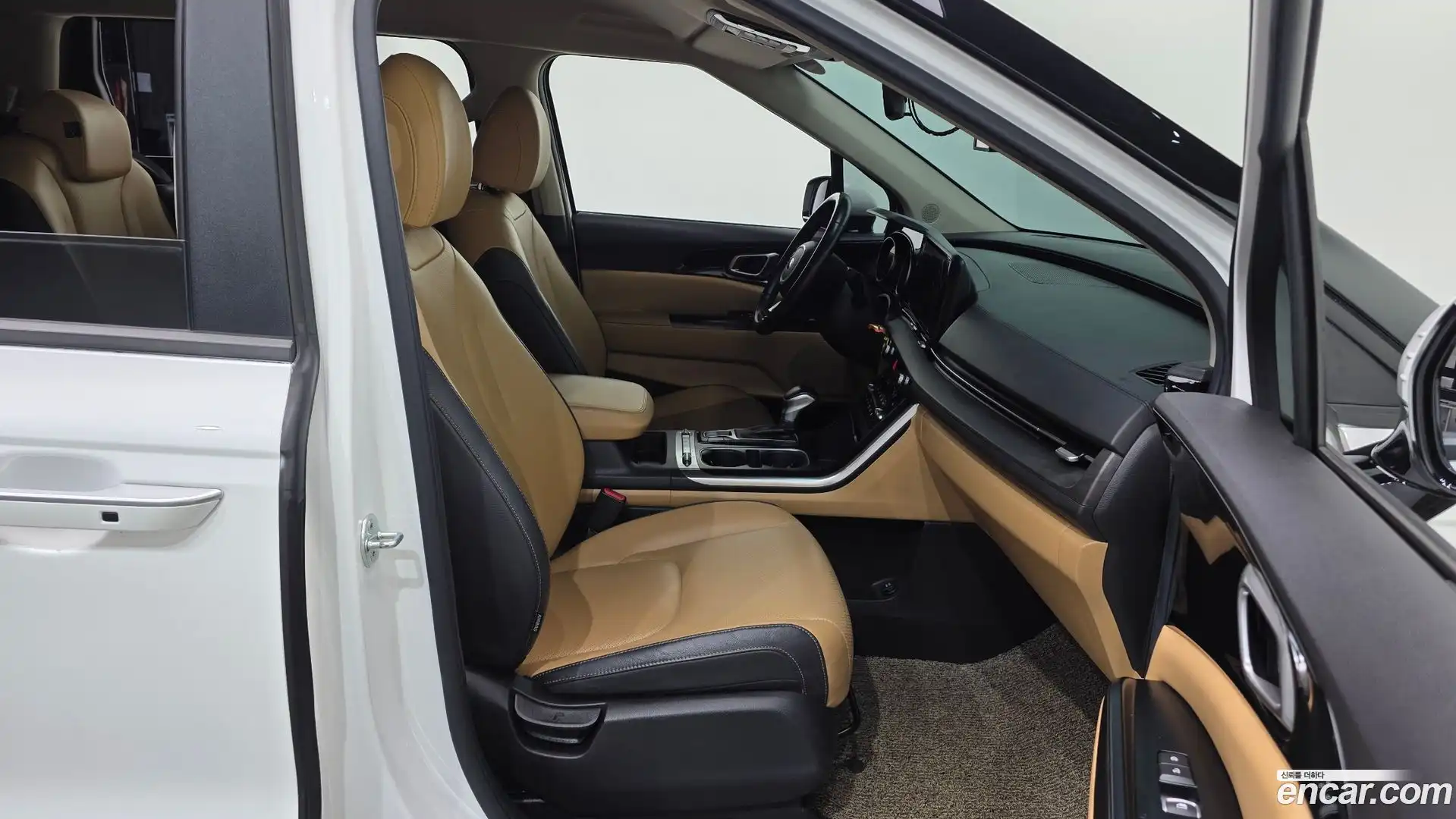 Canival Kia 2021.1-OPTION-015