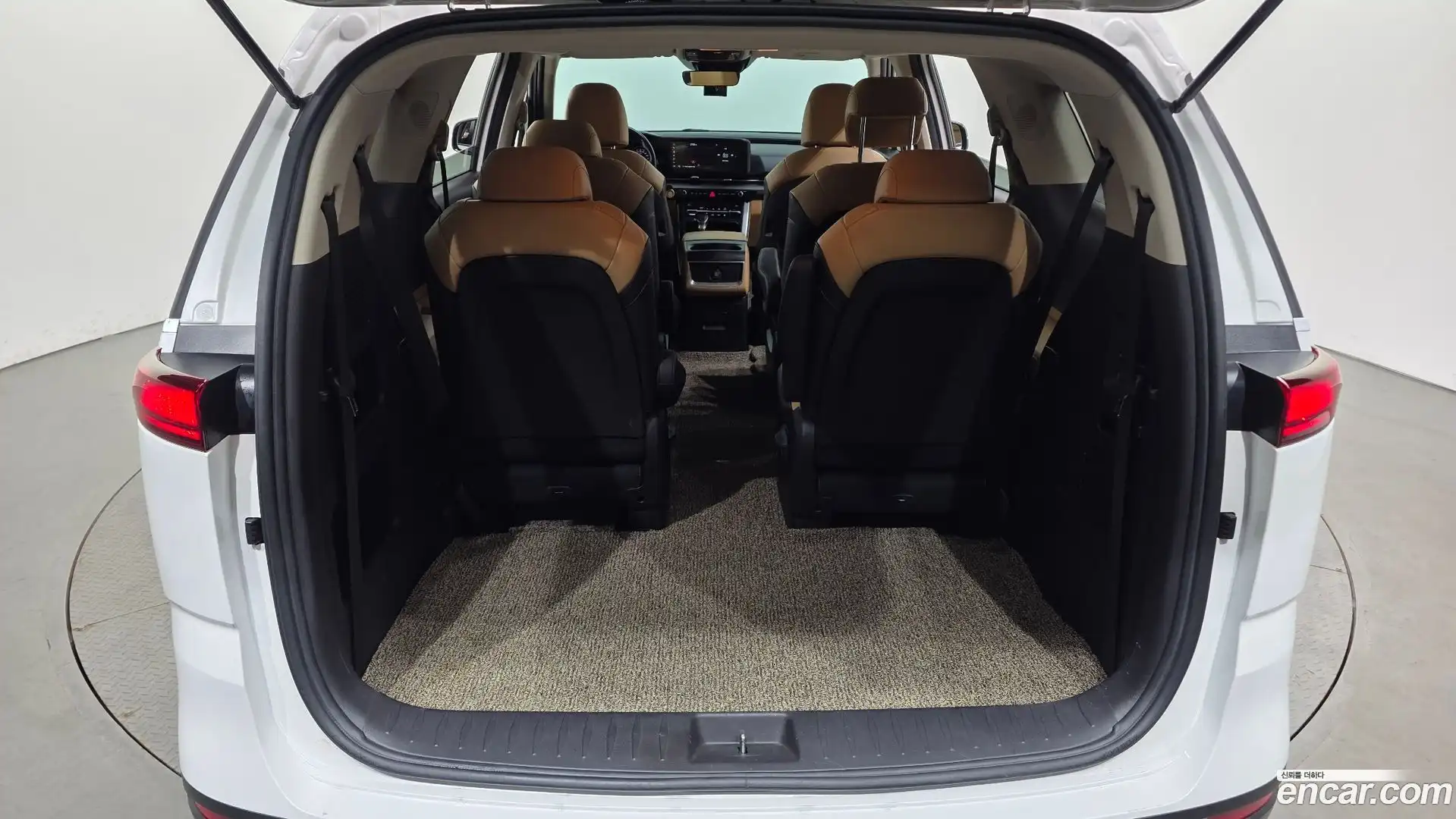 Canival Kia 2021.1-OPTION-024