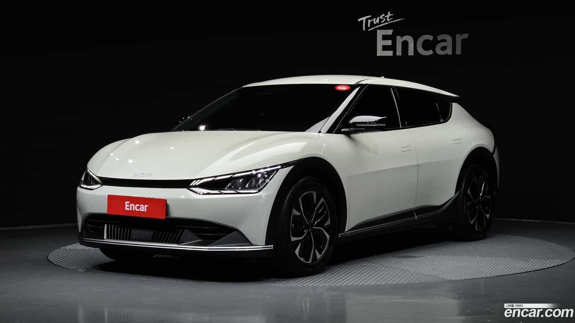 EV6 Kia 2023.3-OUTER-001