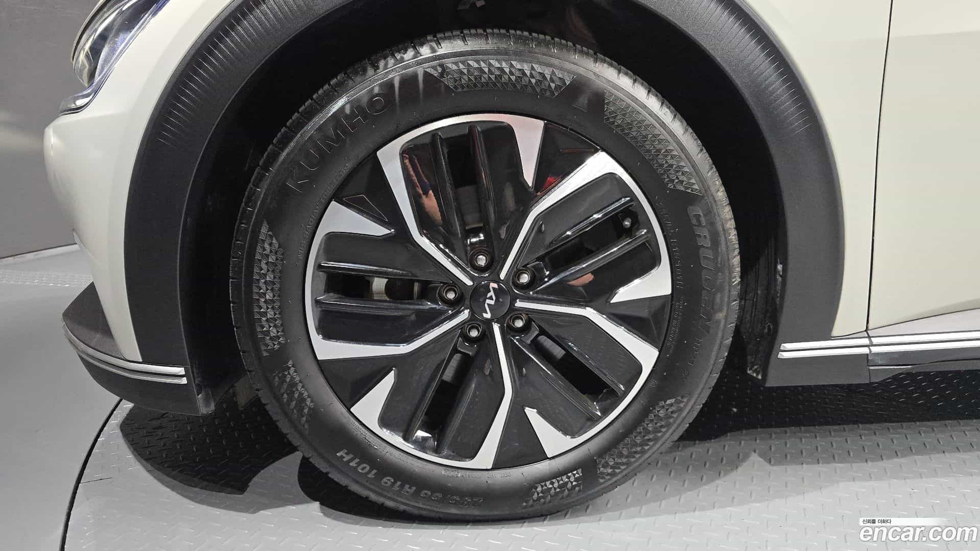 EV6 Kia 2023.3-OUTER-005