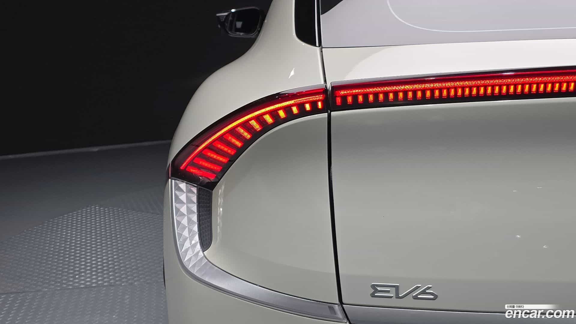 EV6 Kia 2023.3-OUTER-033