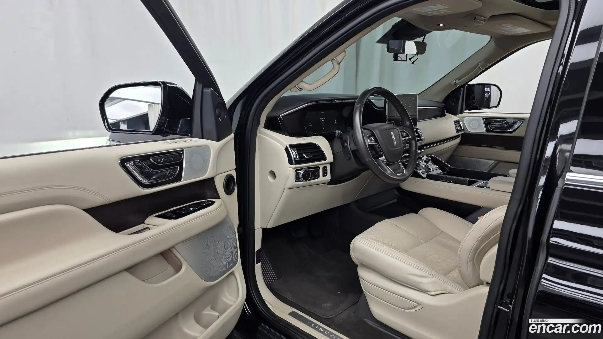Navigator Lincoln 2021.7-INNER-010