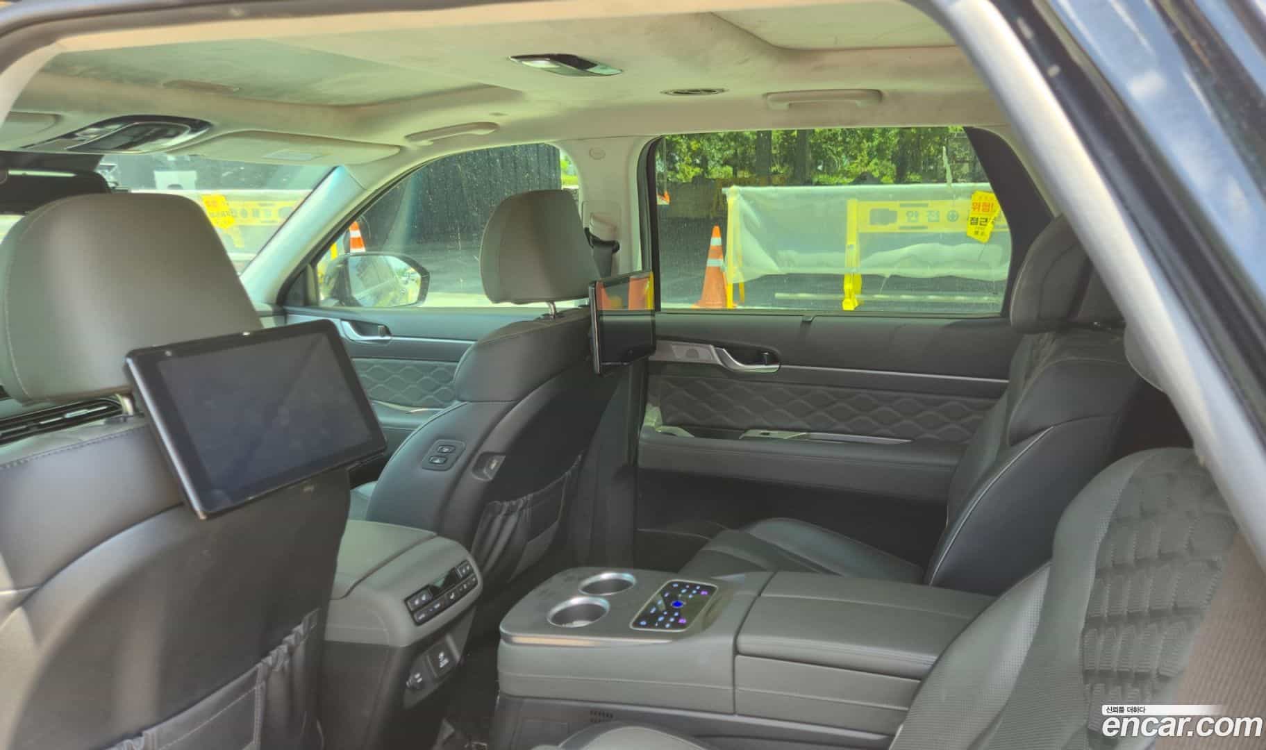 Palisade Hyundai 2022.5-INNER-008