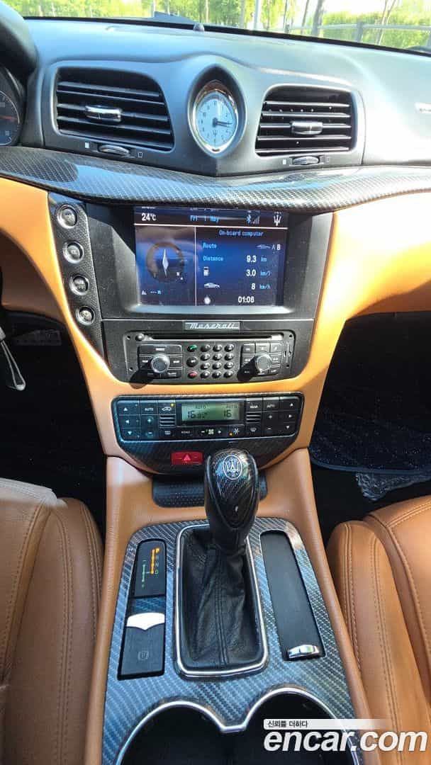 GranTurismo Maserati 2015.2-INNER-009
