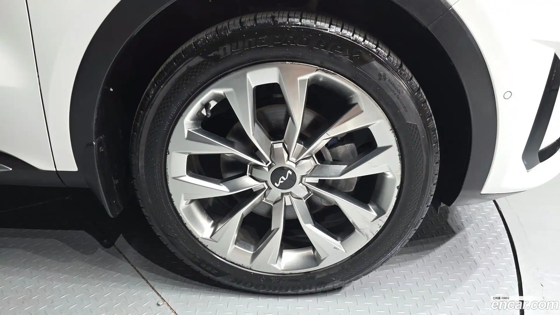 Sorento Kia 2022.8-OUTER-031