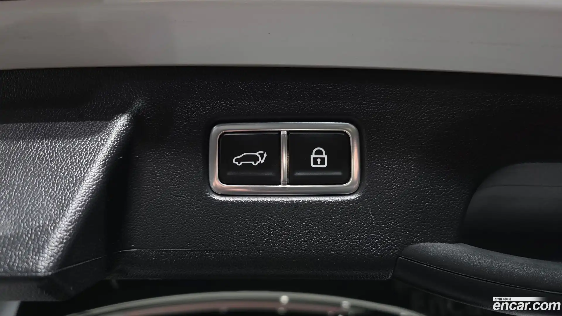 Sorento Kia 2022.8-OPTION-042