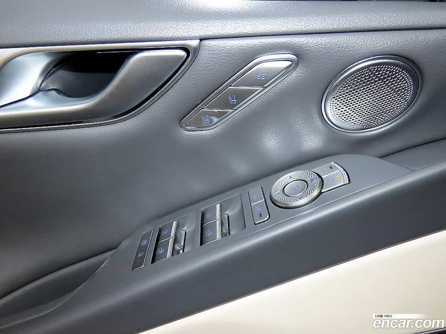 G80 Genesis 2022.2-OPTION-017