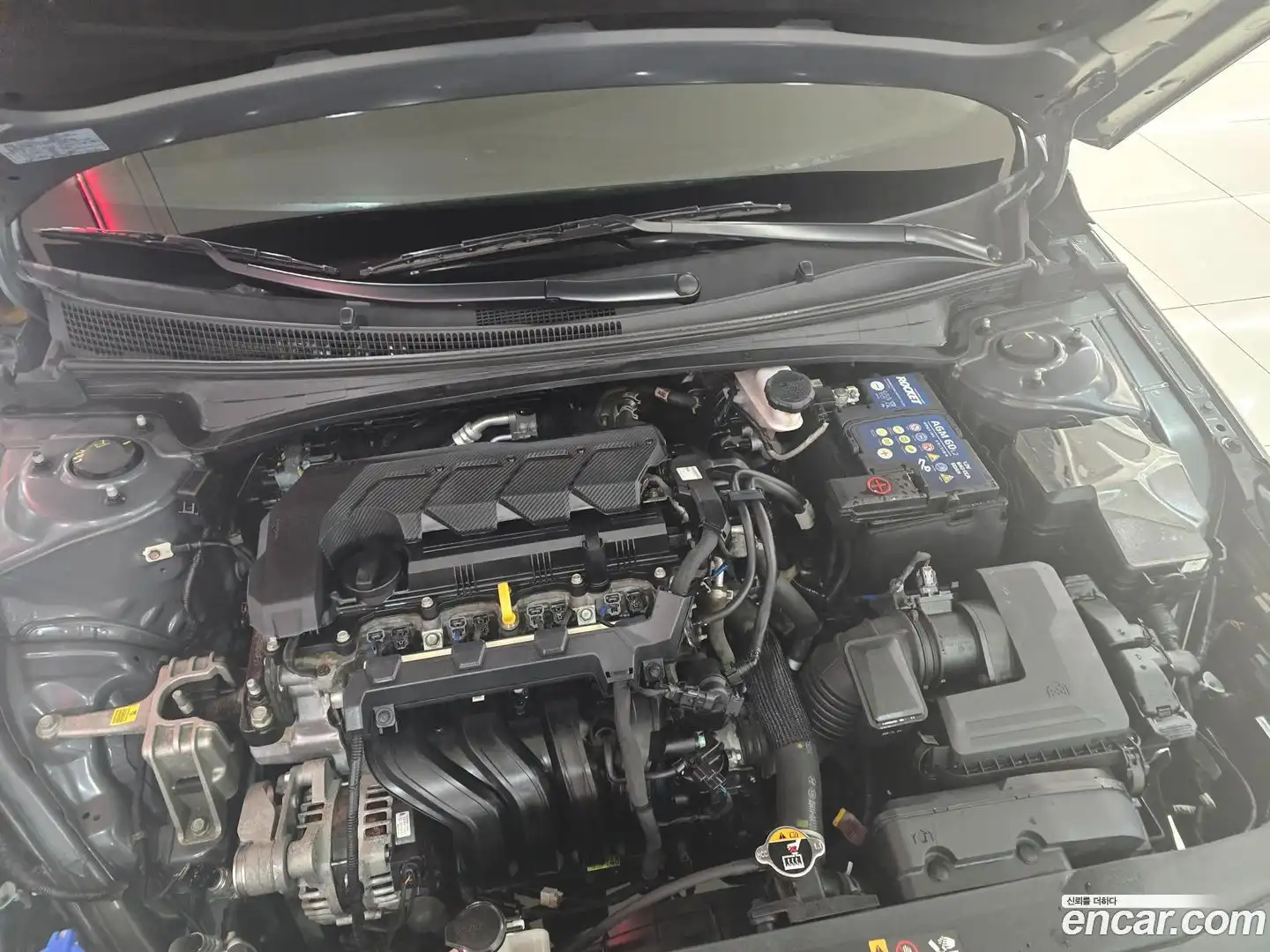 AVANTE Hyundai 2023.0-INNER-009