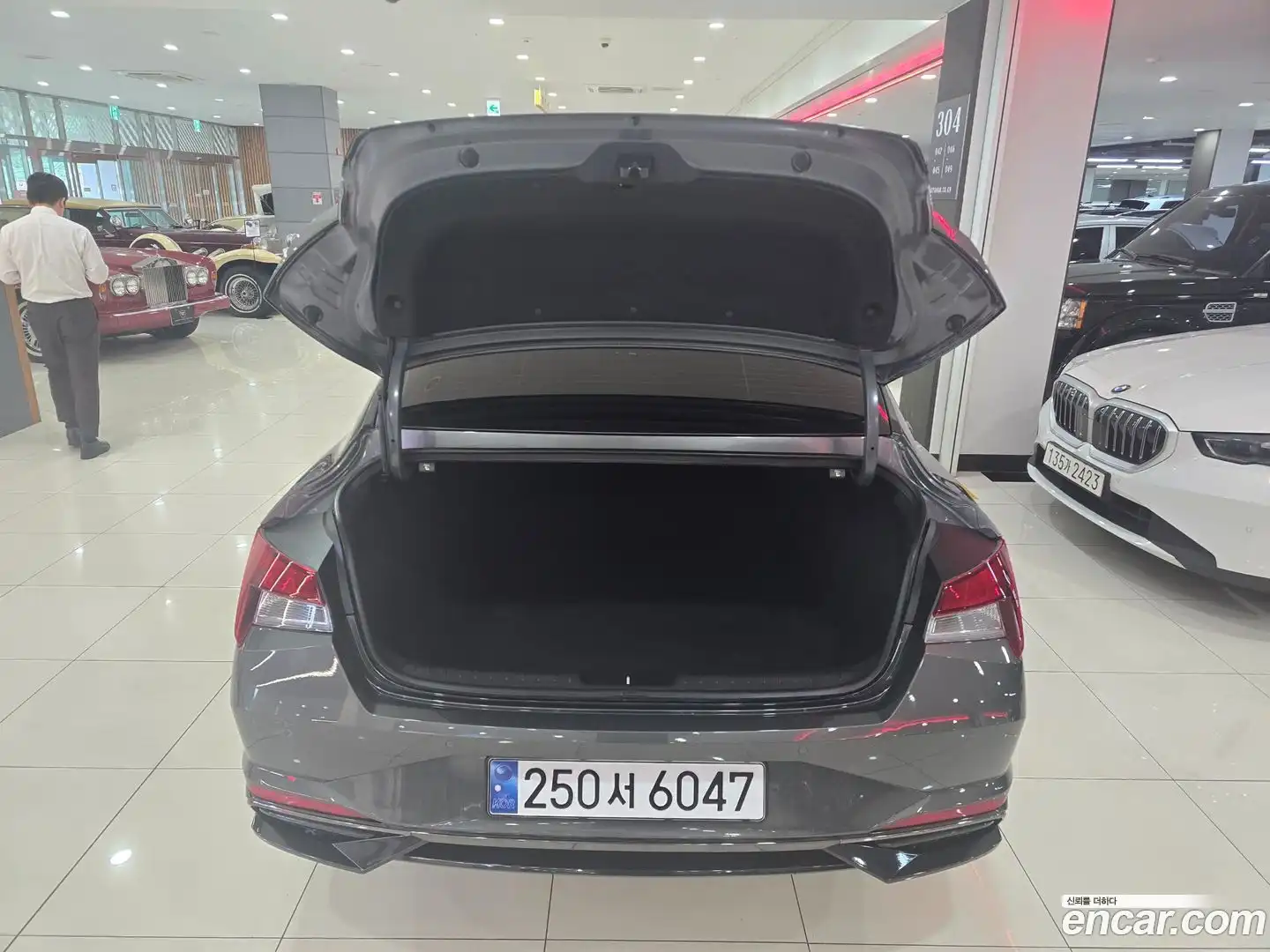 AVANTE Hyundai 2023.0-INNER-010