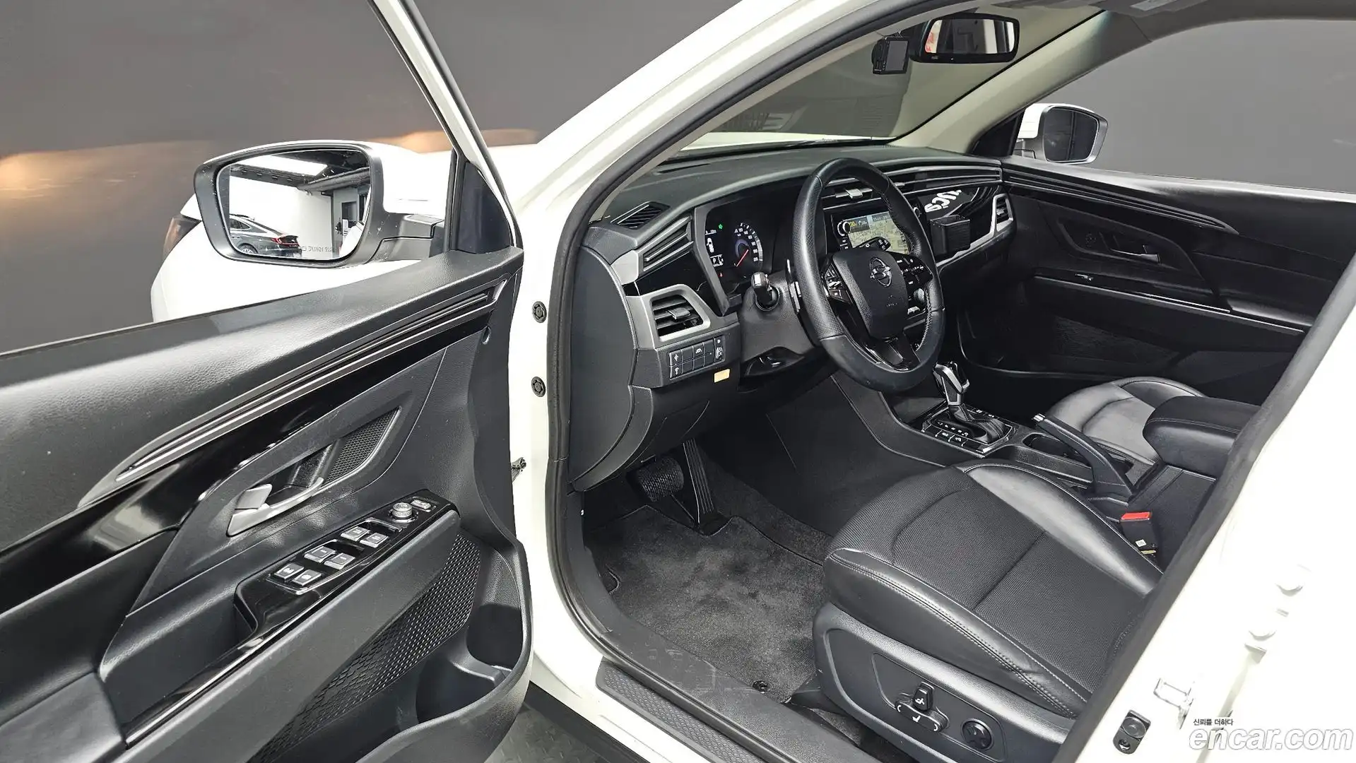 KORANDO KG Mobility 2022.7-OPTION-015