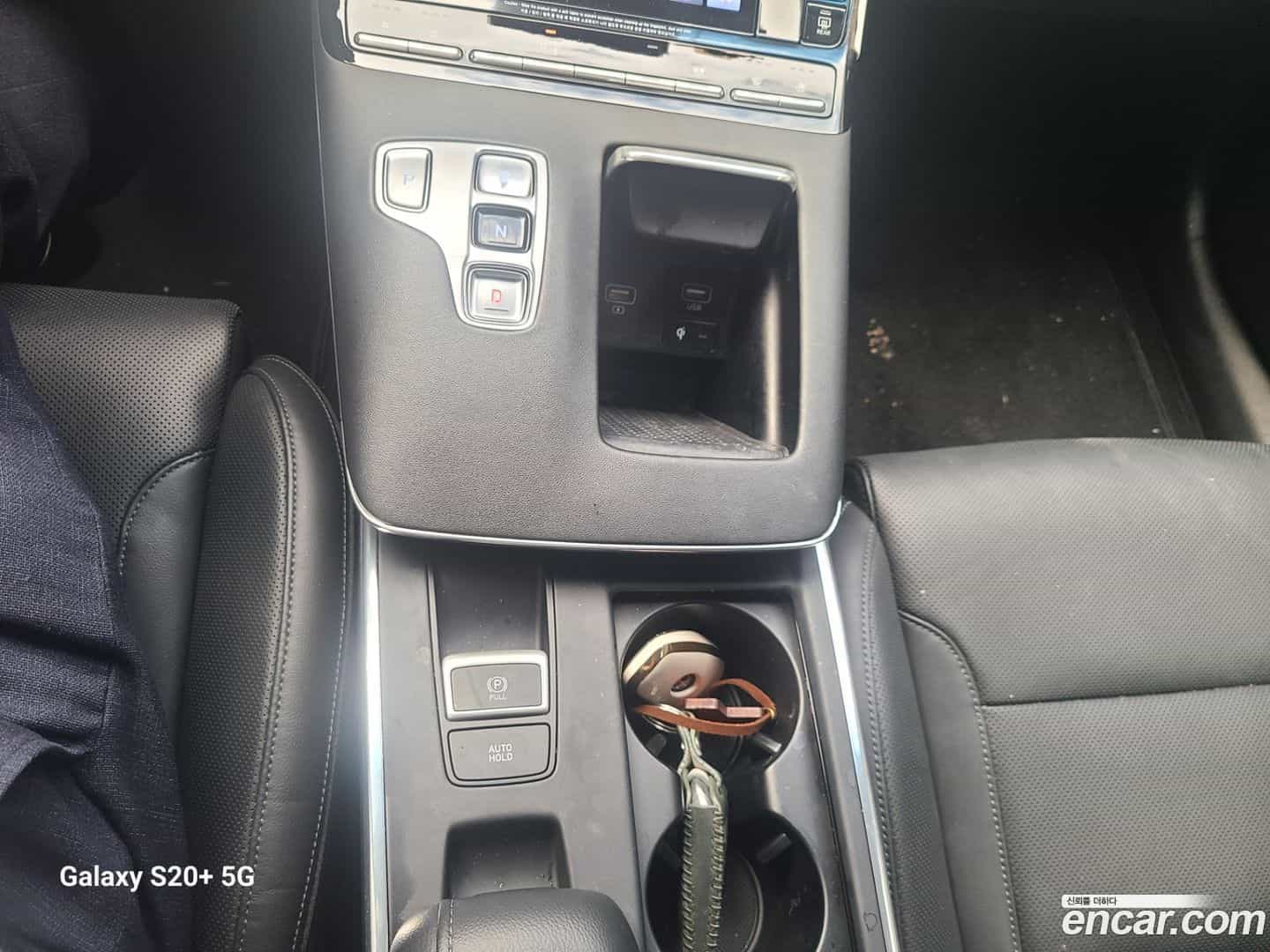 Grandeur Hyundai 2020.10-INNER-009