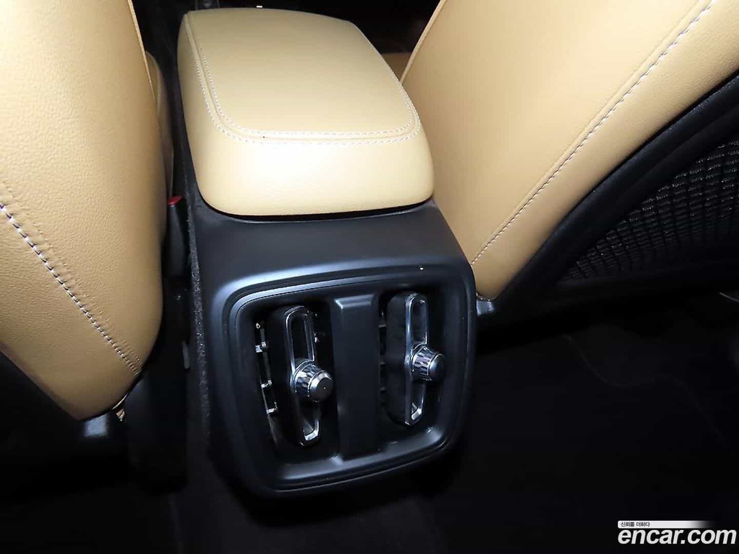XC40 Volvo 2022.2-OPTION-018