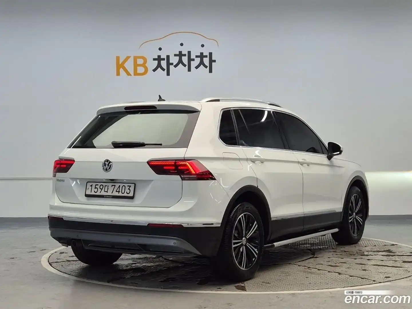 Tiguan Volkswagen 2020.6-OUTER-003