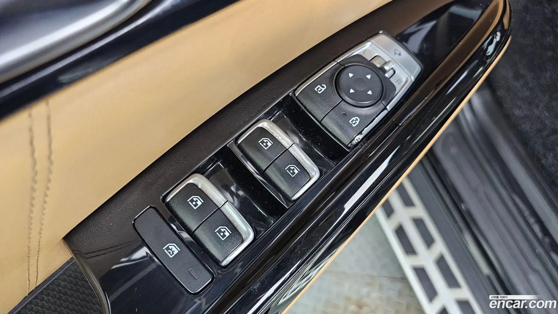 Canival Kia 2020.9-OPTION-041