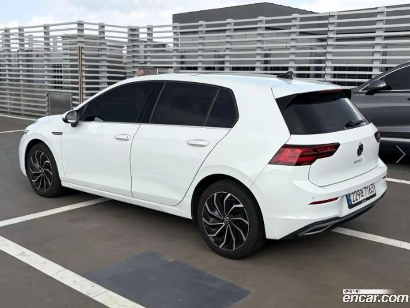 Golf Volkswagen 2023.7-OUTER-004