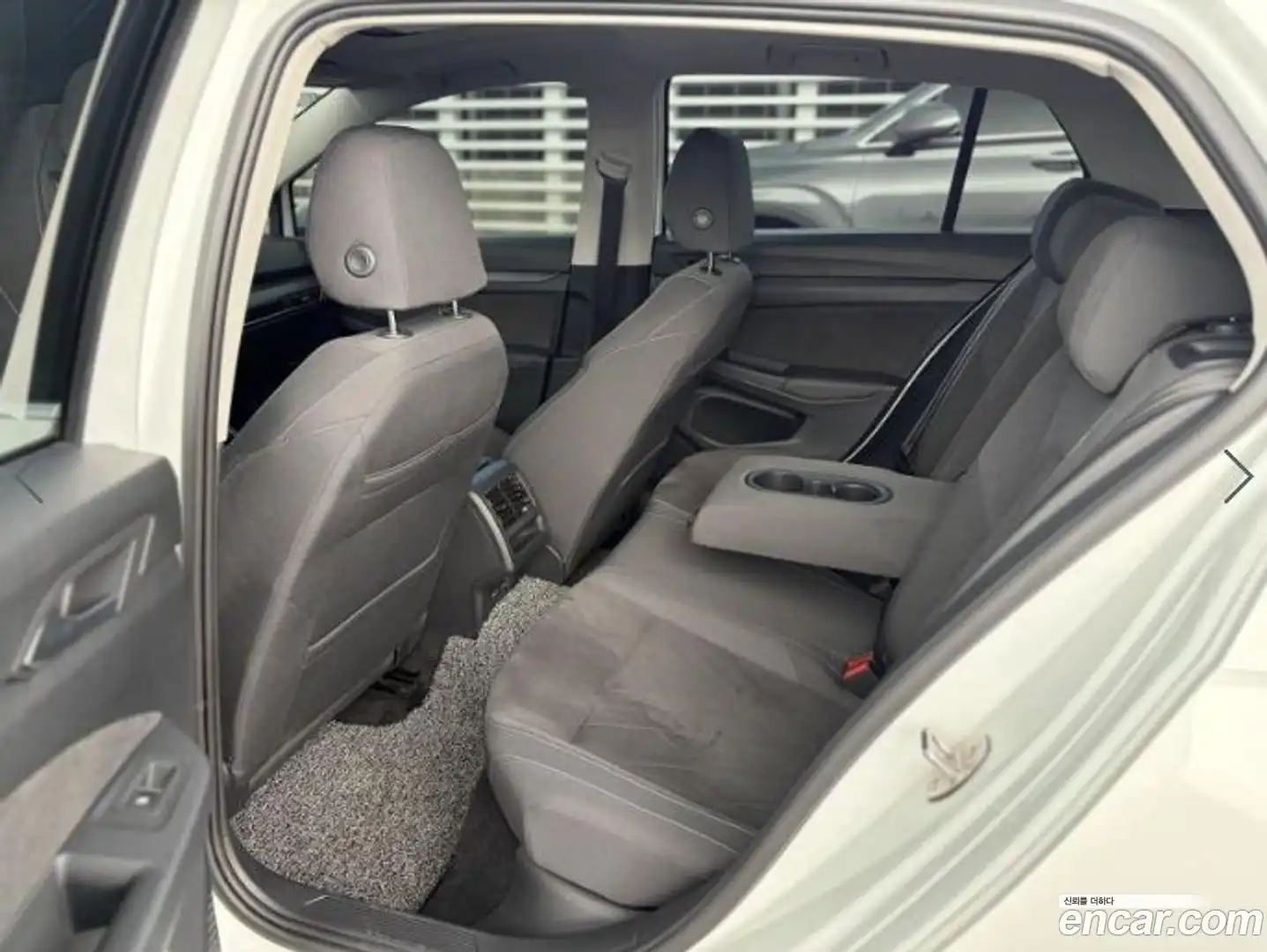 Golf Volkswagen 2023.7-INNER-007