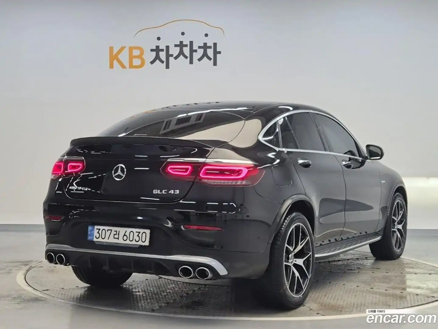 GLC-Class Mercedes-Benz 2020.9-OUTER-003