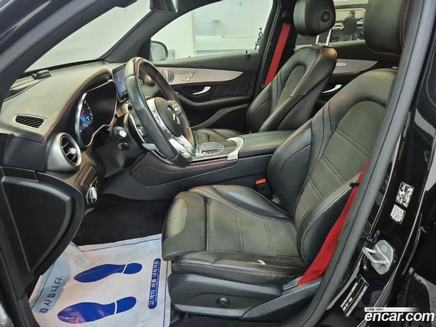 GLC-Class Mercedes-Benz 2020.9-OPTION-015