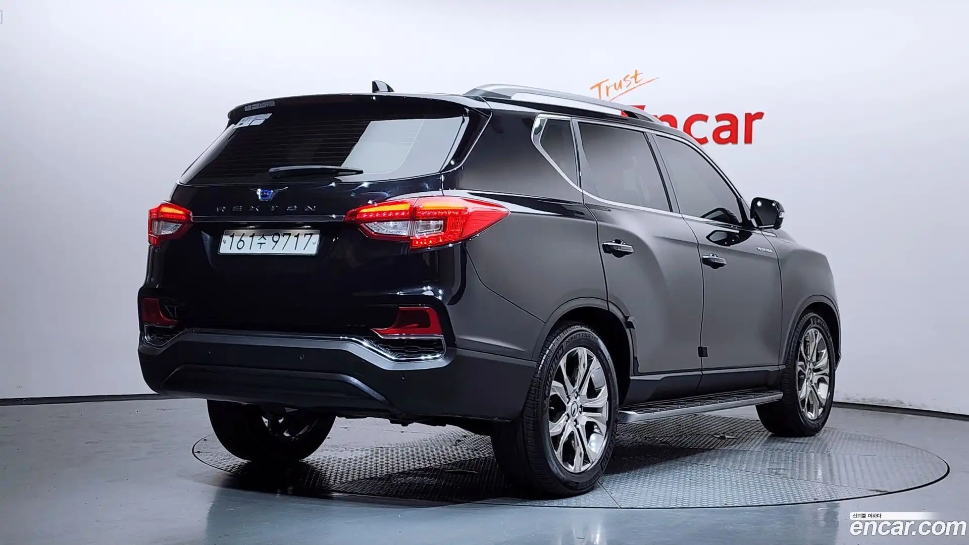 Rexton KG Mobility 2018.8-OUTER-002