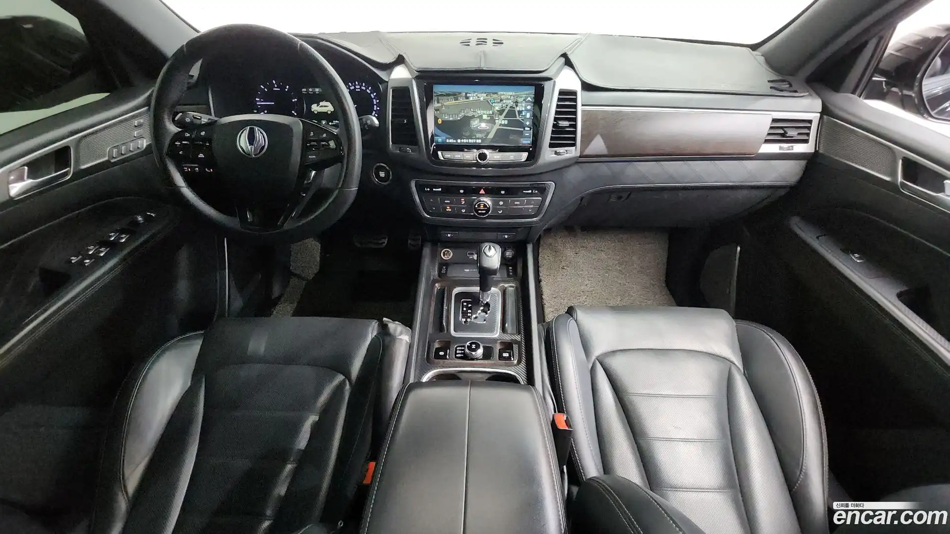 Rexton KG Mobility 2018.8-INNER-007