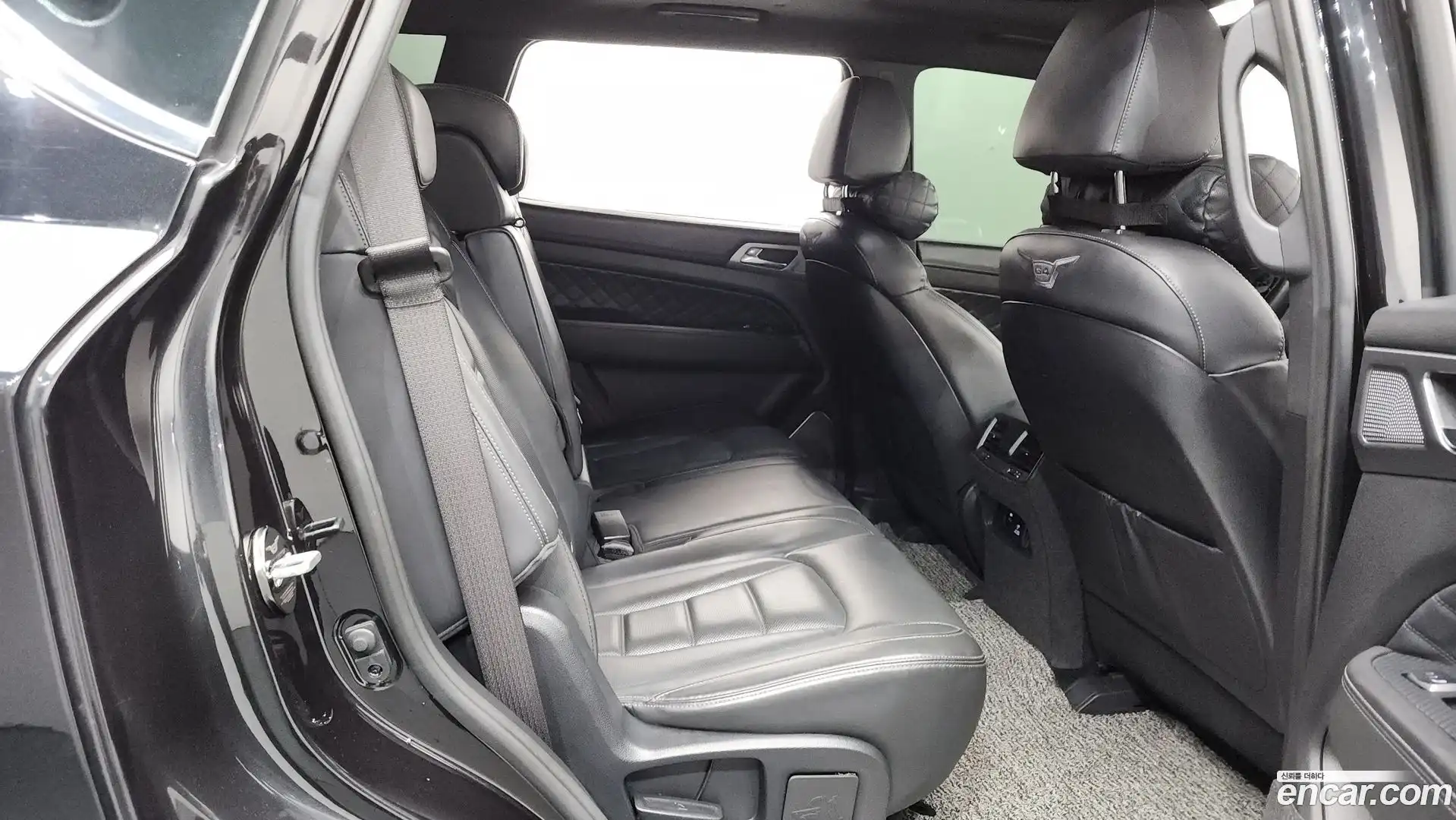 Rexton KG Mobility 2018.8-OPTION-016