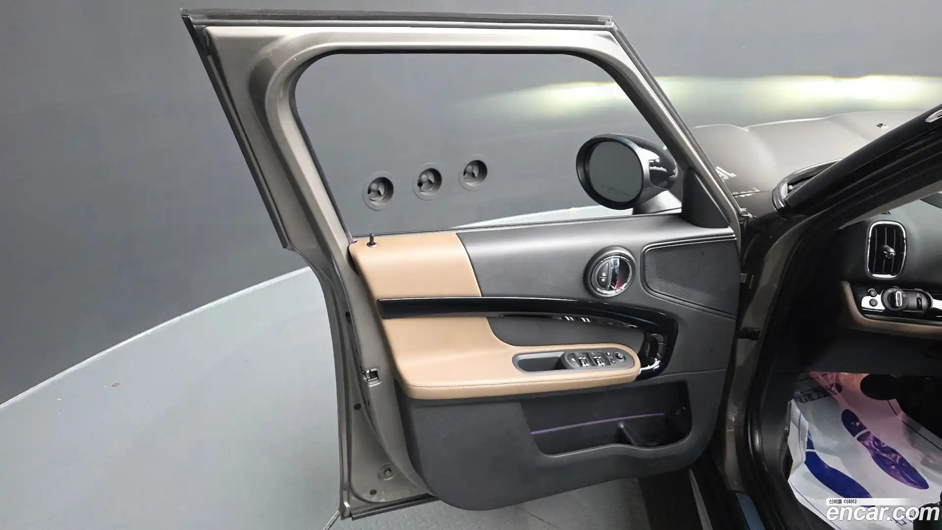 Countryman Mini 2018.11-INNER-034