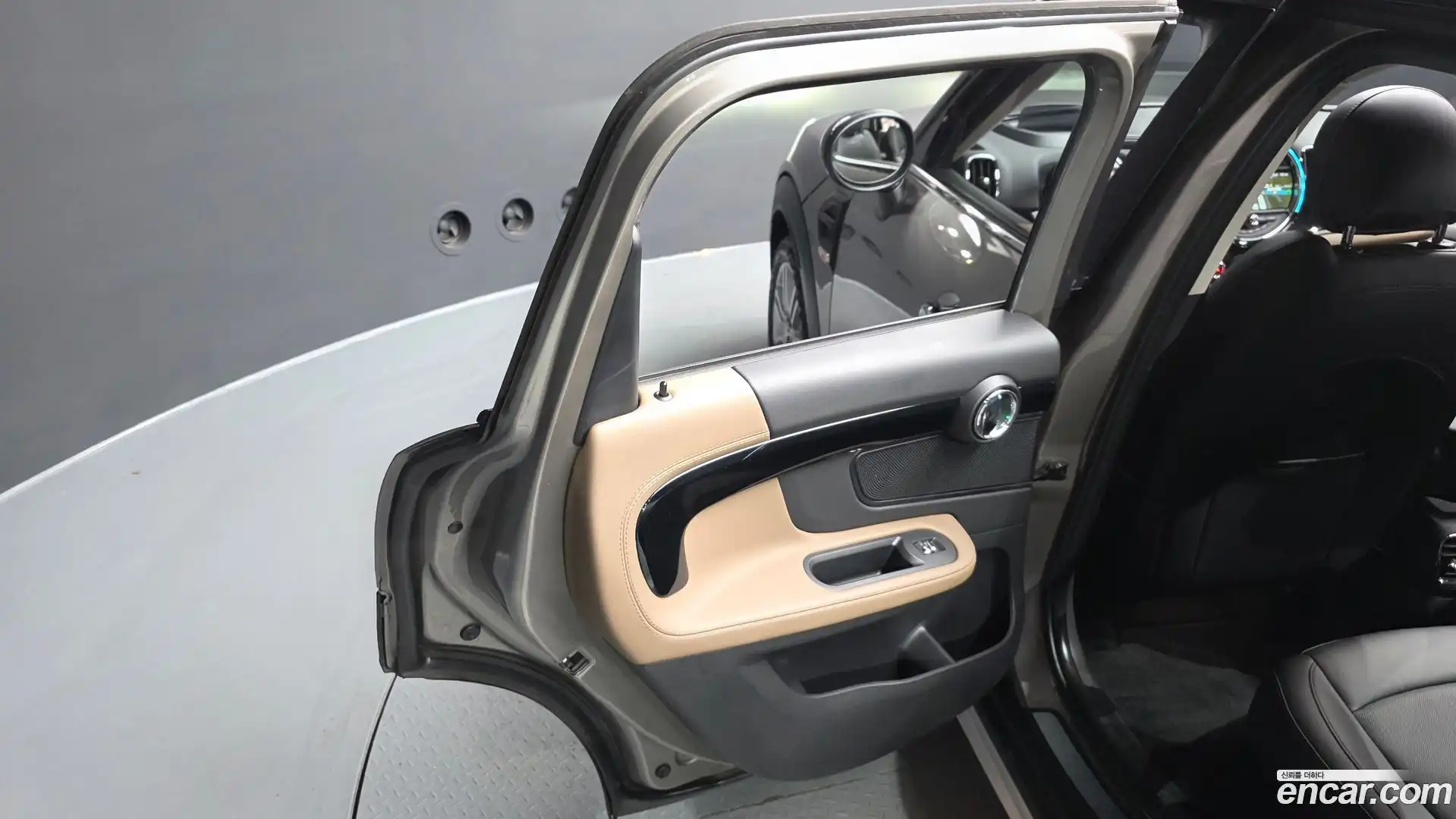 Countryman Mini 2018.11-INNER-035
