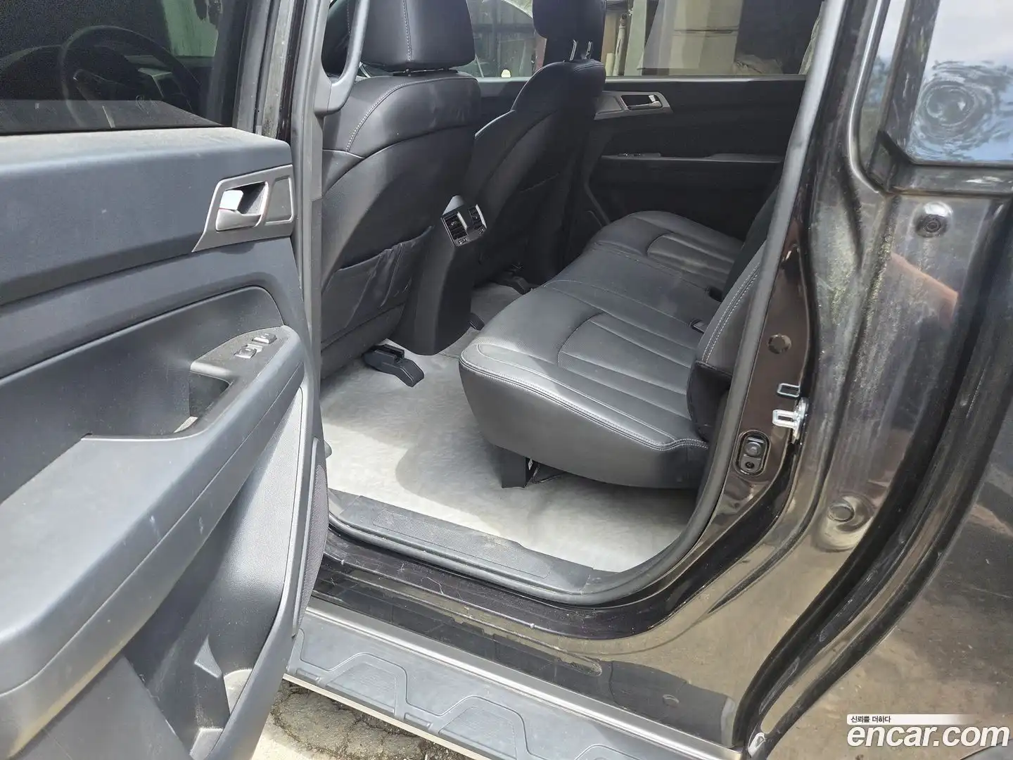Rexton KG Mobility 2019.7-INNER-007