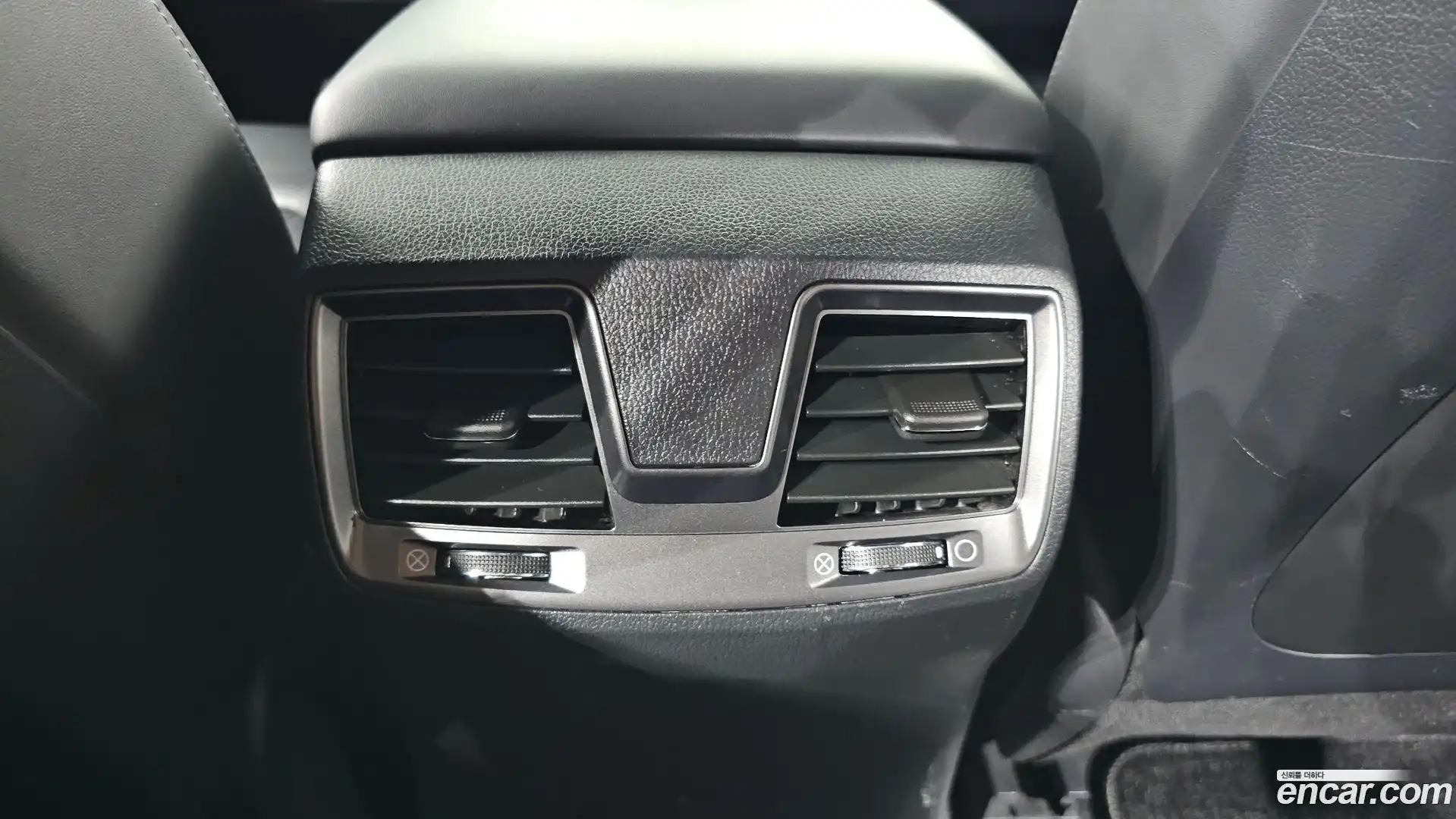 Rexton KG Mobility 2021.1-OPTION-045