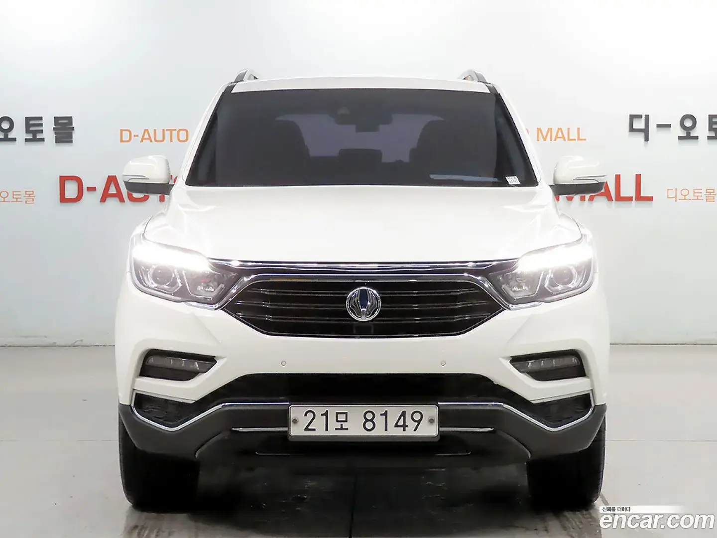 Main__Slider__Photo:Rexton KG Mobility 2017.4-1