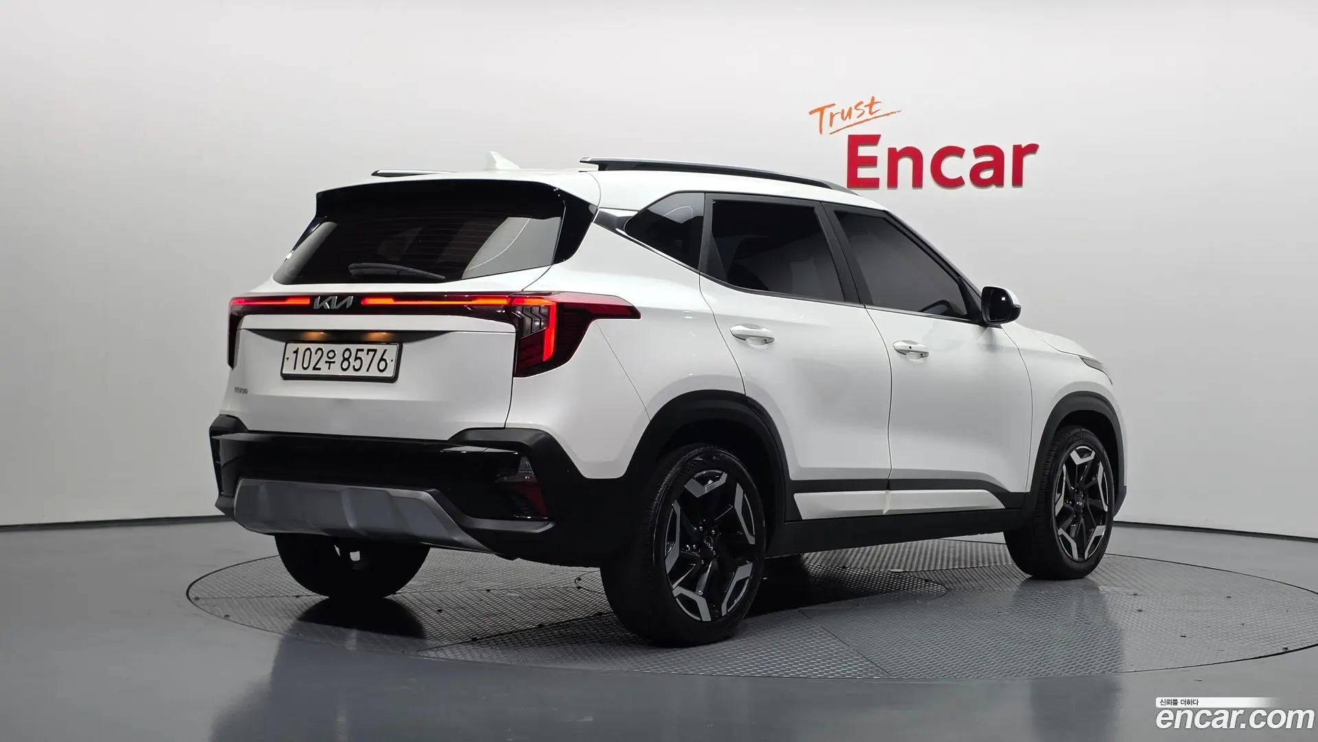 Main__Slider__Photo:Seltos Kia 2022.9-1