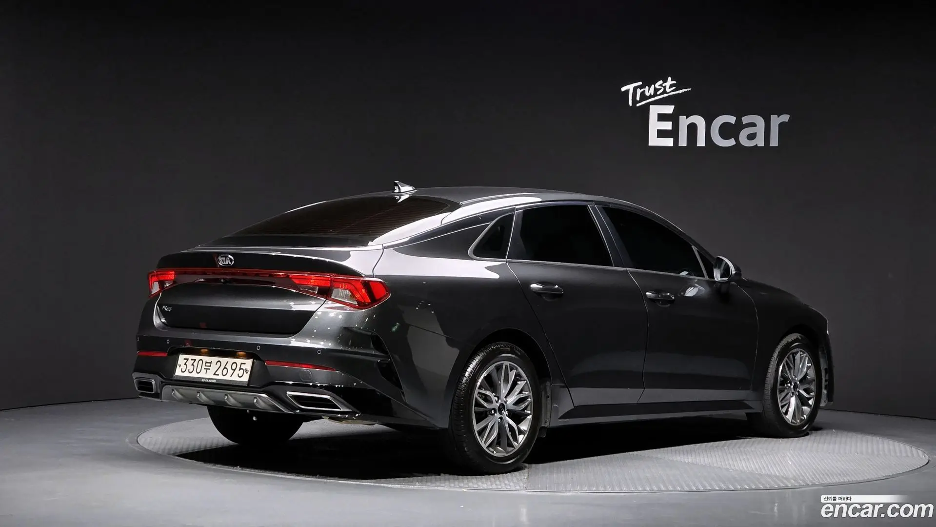 Main__Slider__Photo:K5 Kia 2020.6-1