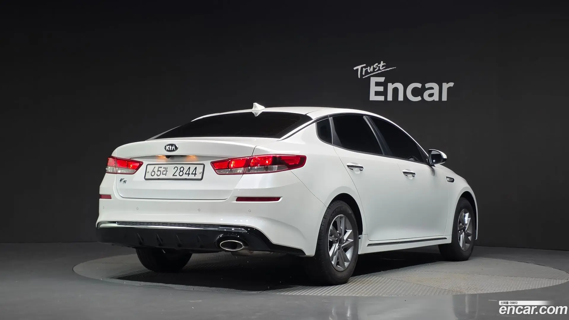 Main__Slider__Photo:K5 Kia 2018.5-1