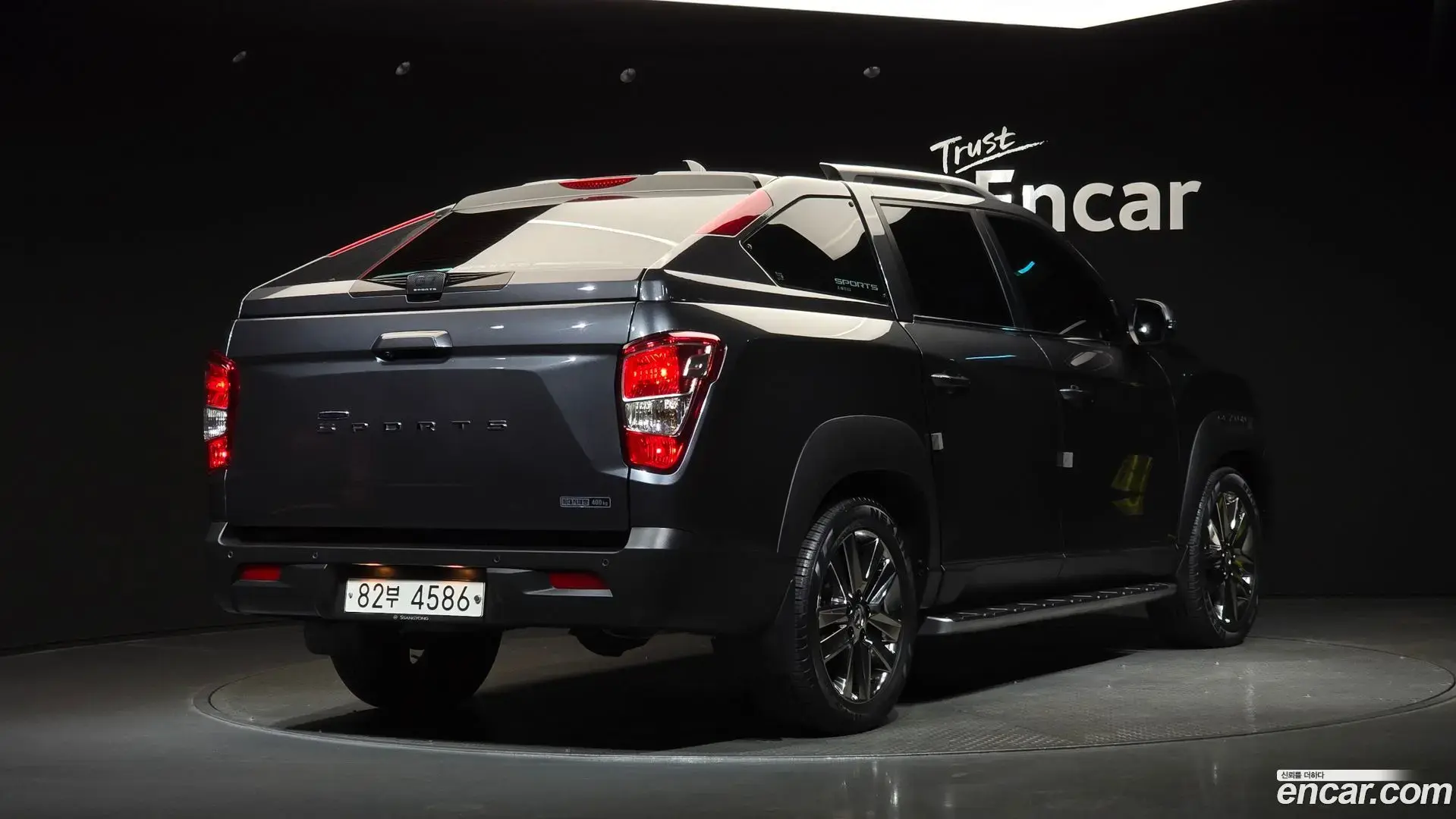 Main__Slider__Photo:Rexton KG Mobility 2019.11-1