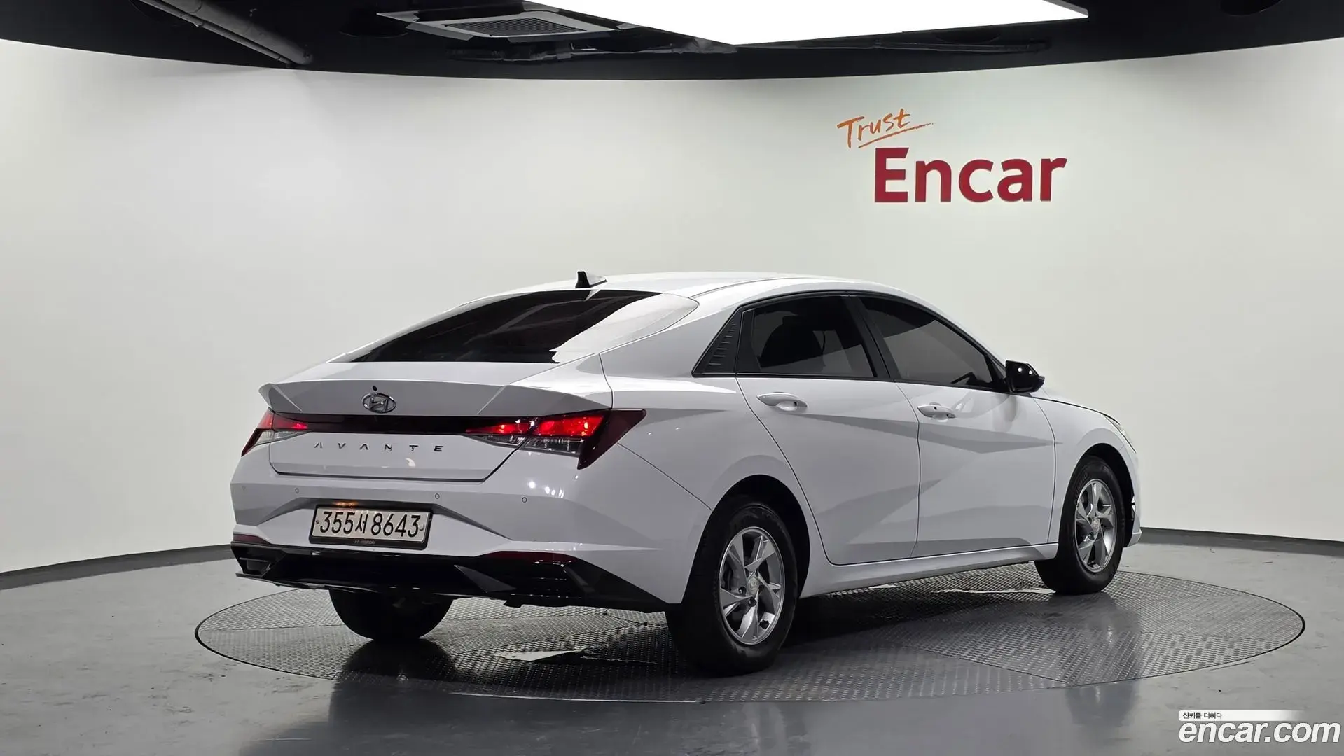 Main__Slider__Photo:AVANTE Hyundai 2021.6-1