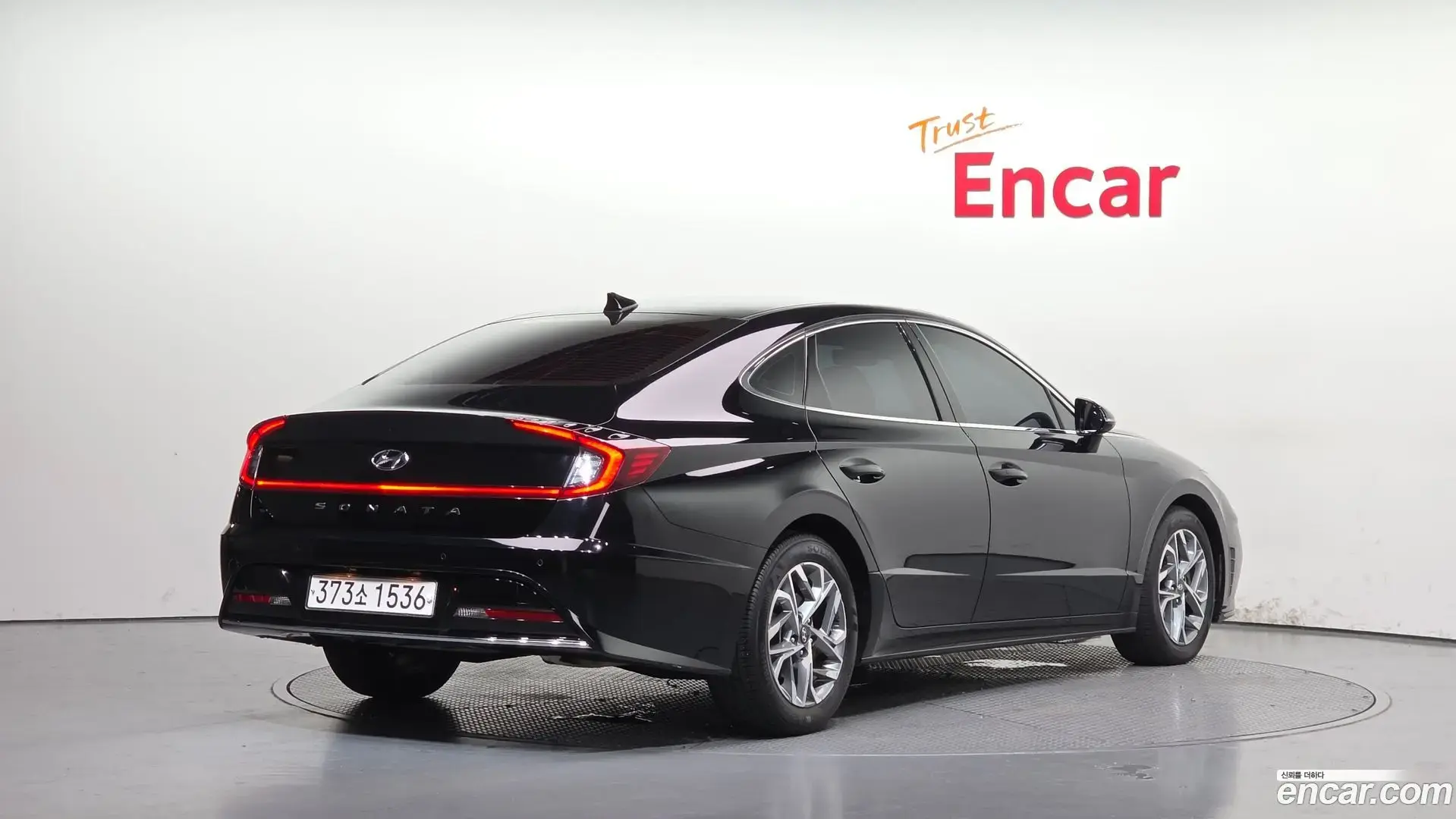 Main__Slider__Photo:Sonata Hyundai 2022.7-1