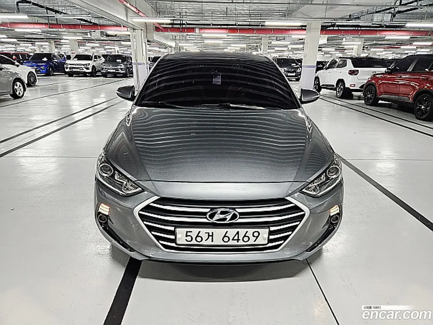 Main__Slider__Photo:AVANTE Hyundai 2018.2-1