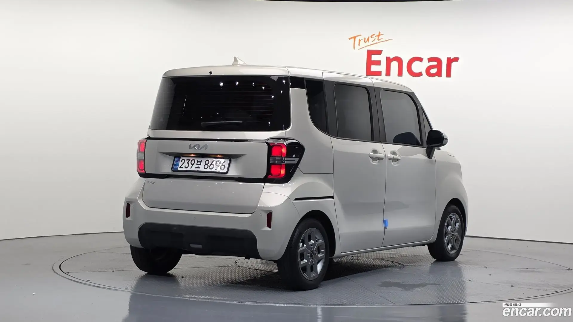 Main__Slider__Photo:RAY Kia 2025.0-1