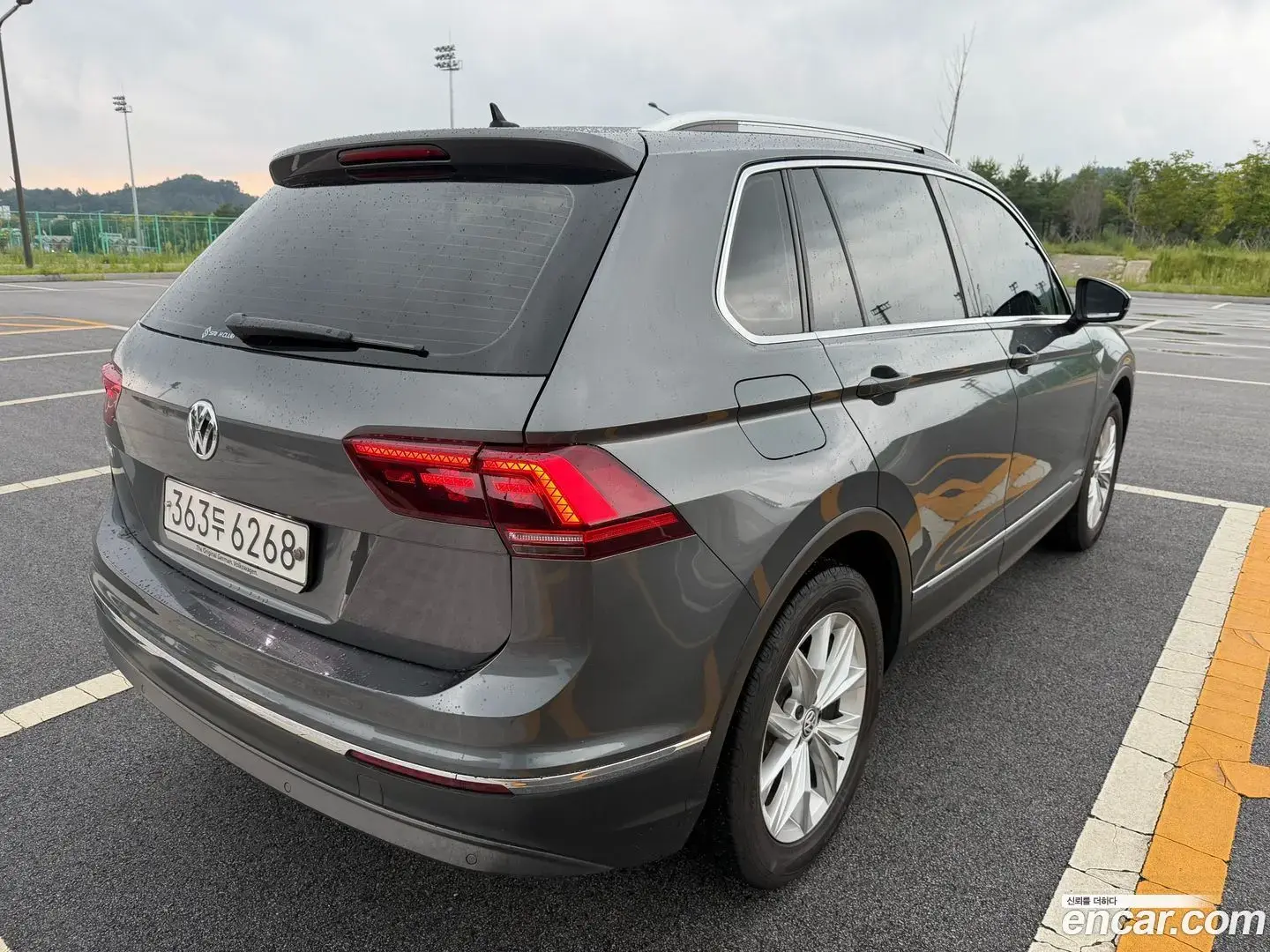 Main__Slider__Photo:Tiguan Volkswagen 2020.0-1