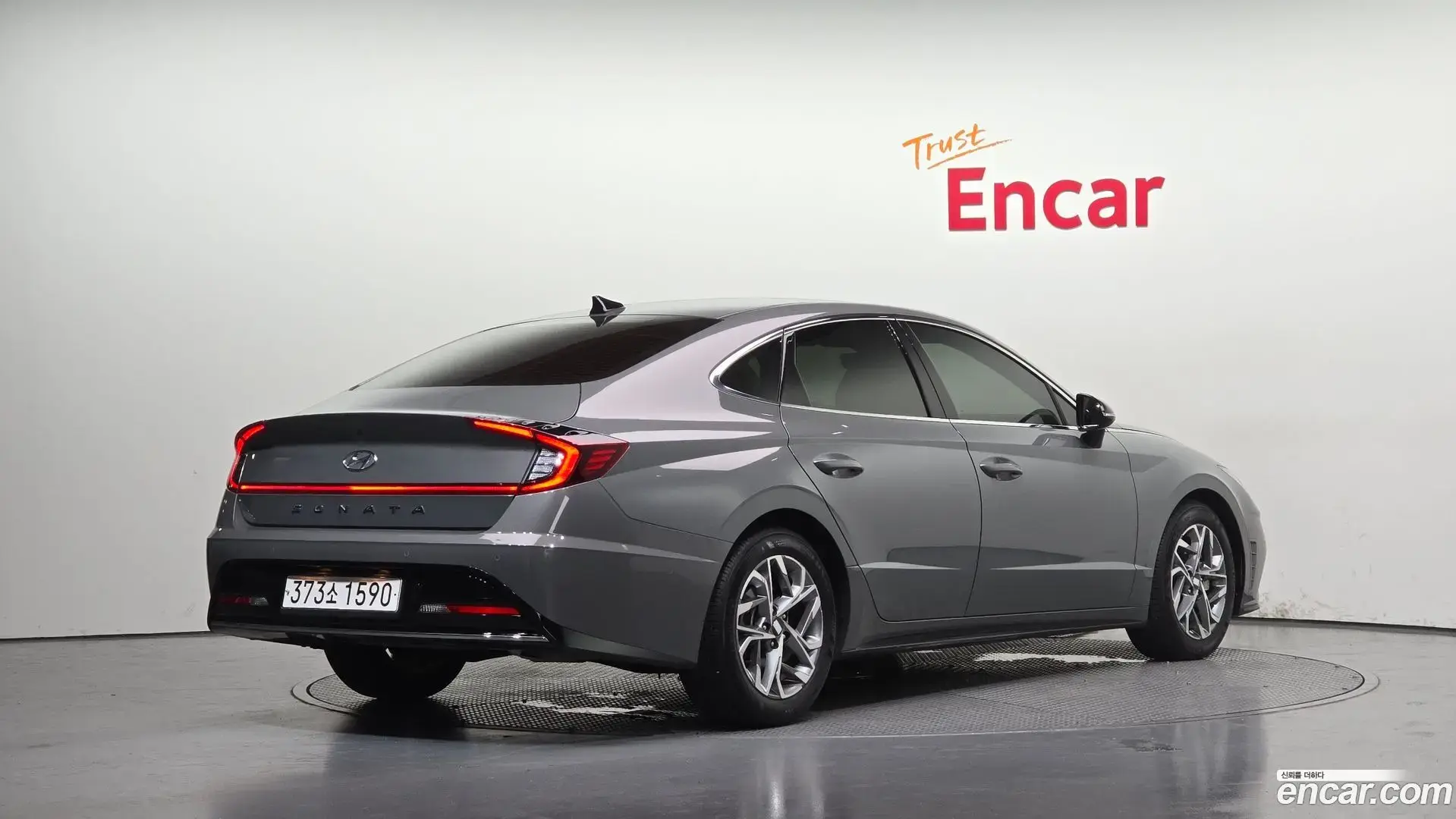 Main__Slider__Photo:Sonata Hyundai 2022.4-1