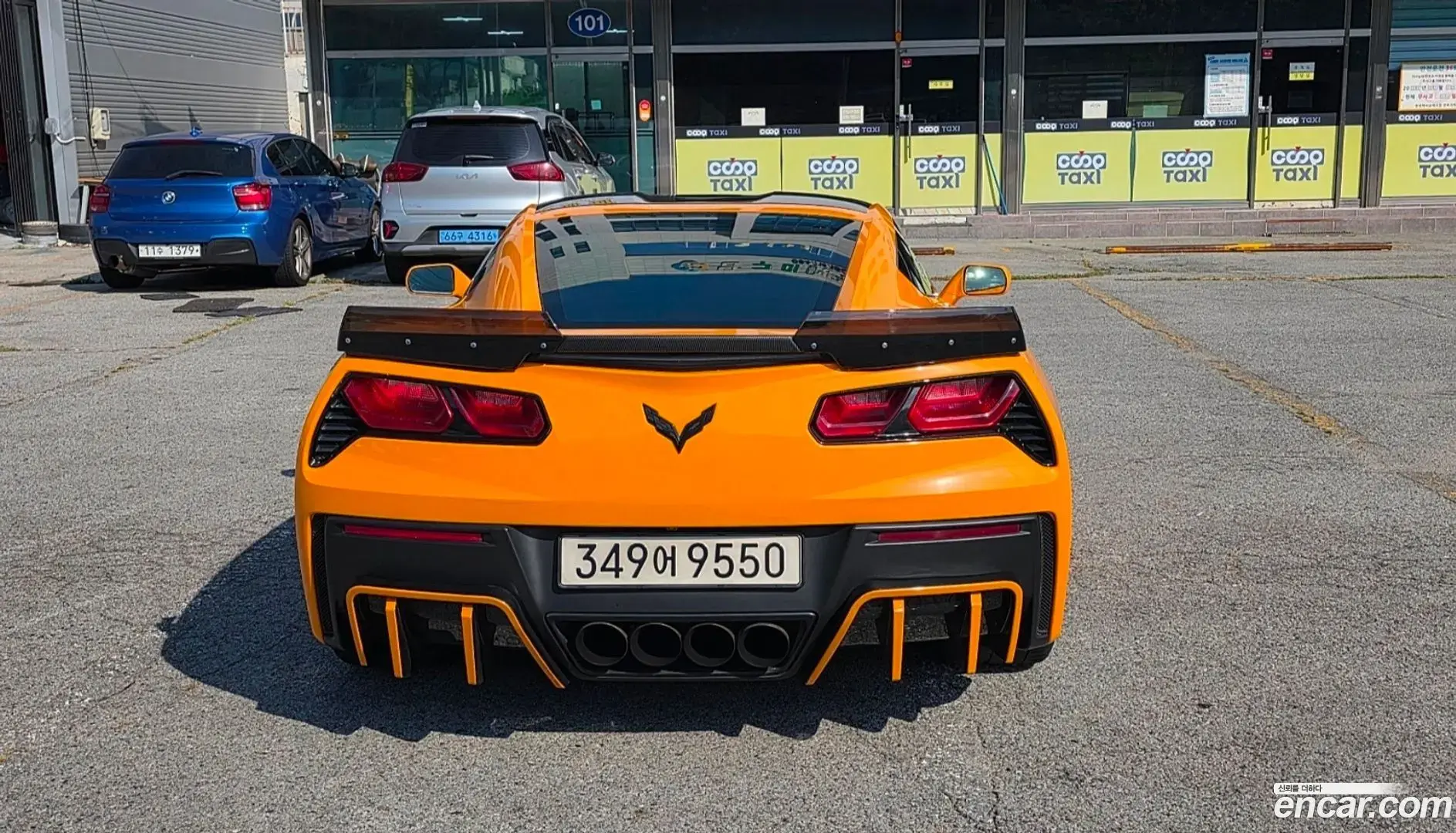 Main__Slider__Photo:Corvette Chevrolet 2017.1-1