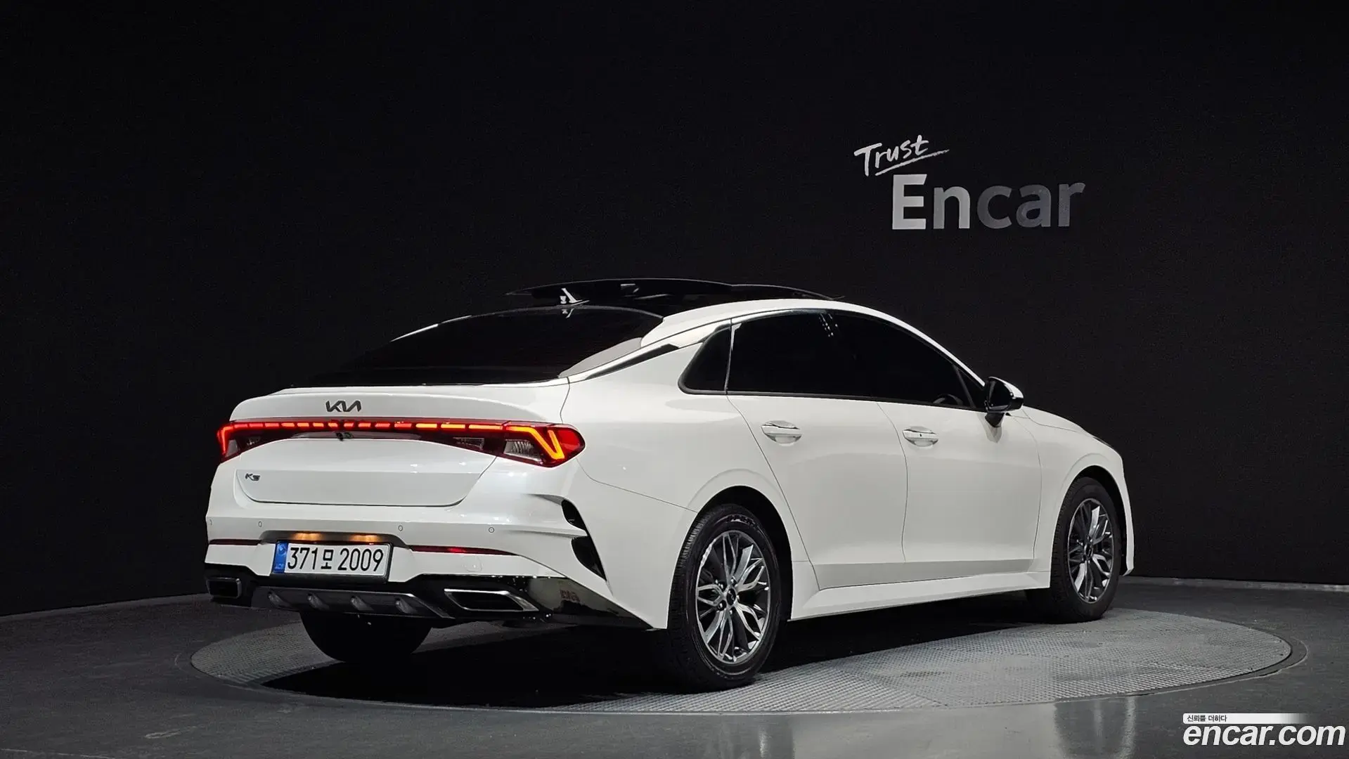 Main__Slider__Photo:K5 Kia 2022.0-1