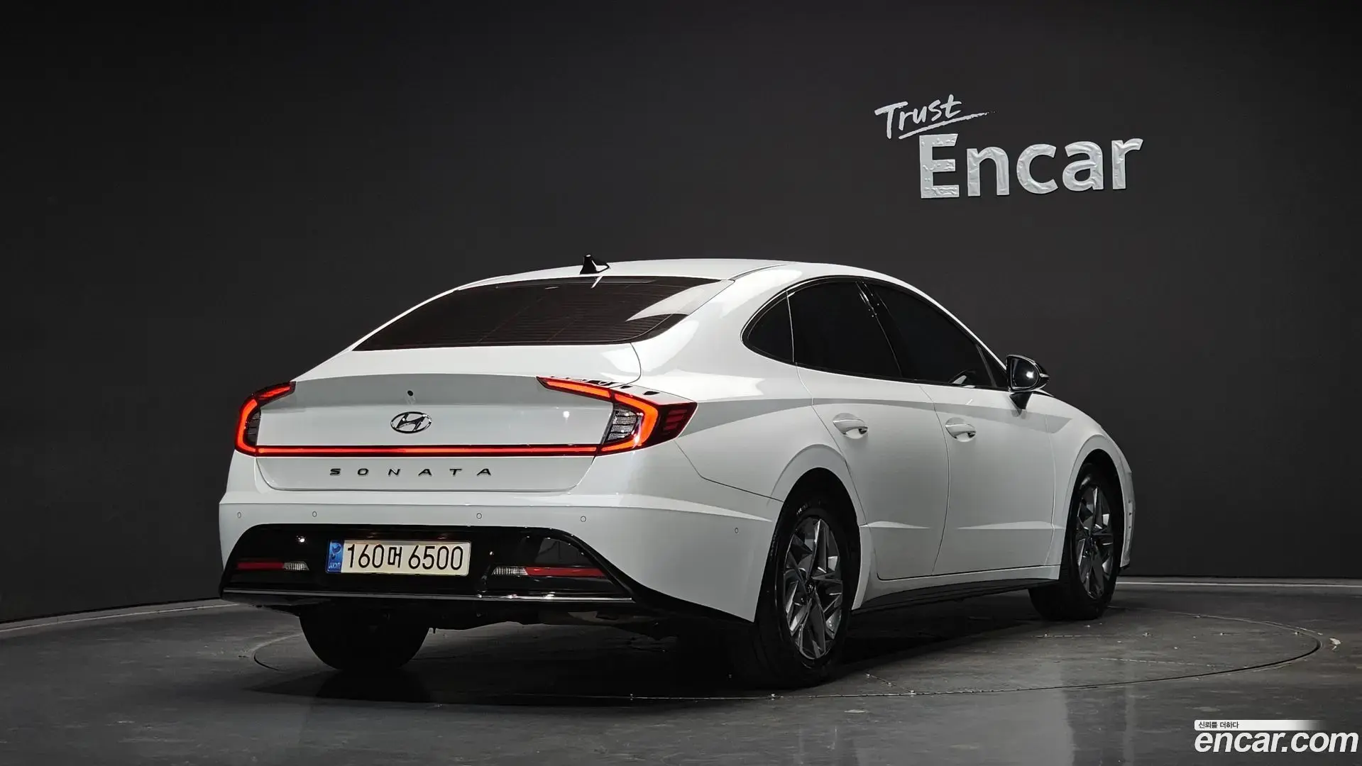 Main__Slider__Photo:Sonata Hyundai 2022.0-1