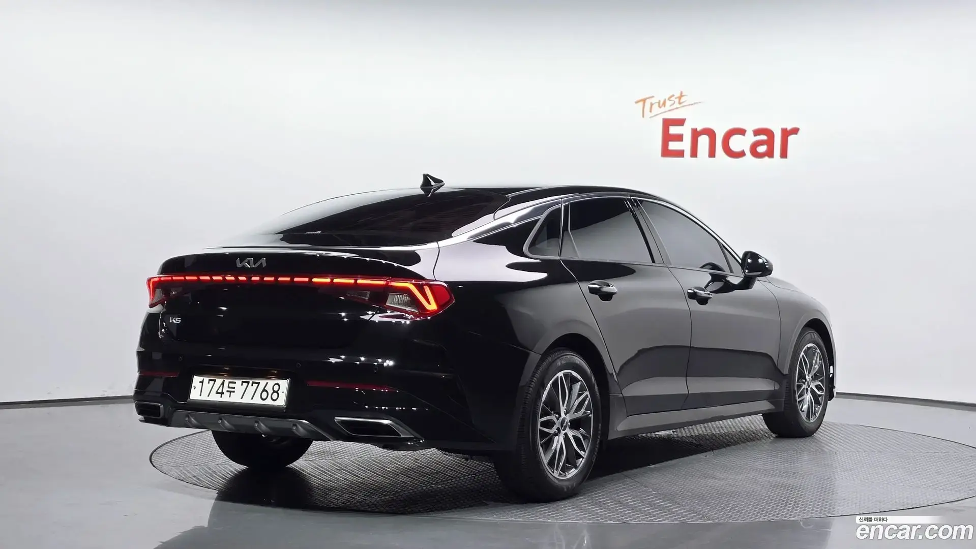 Main__Slider__Photo:K5 Kia 2022.7-1