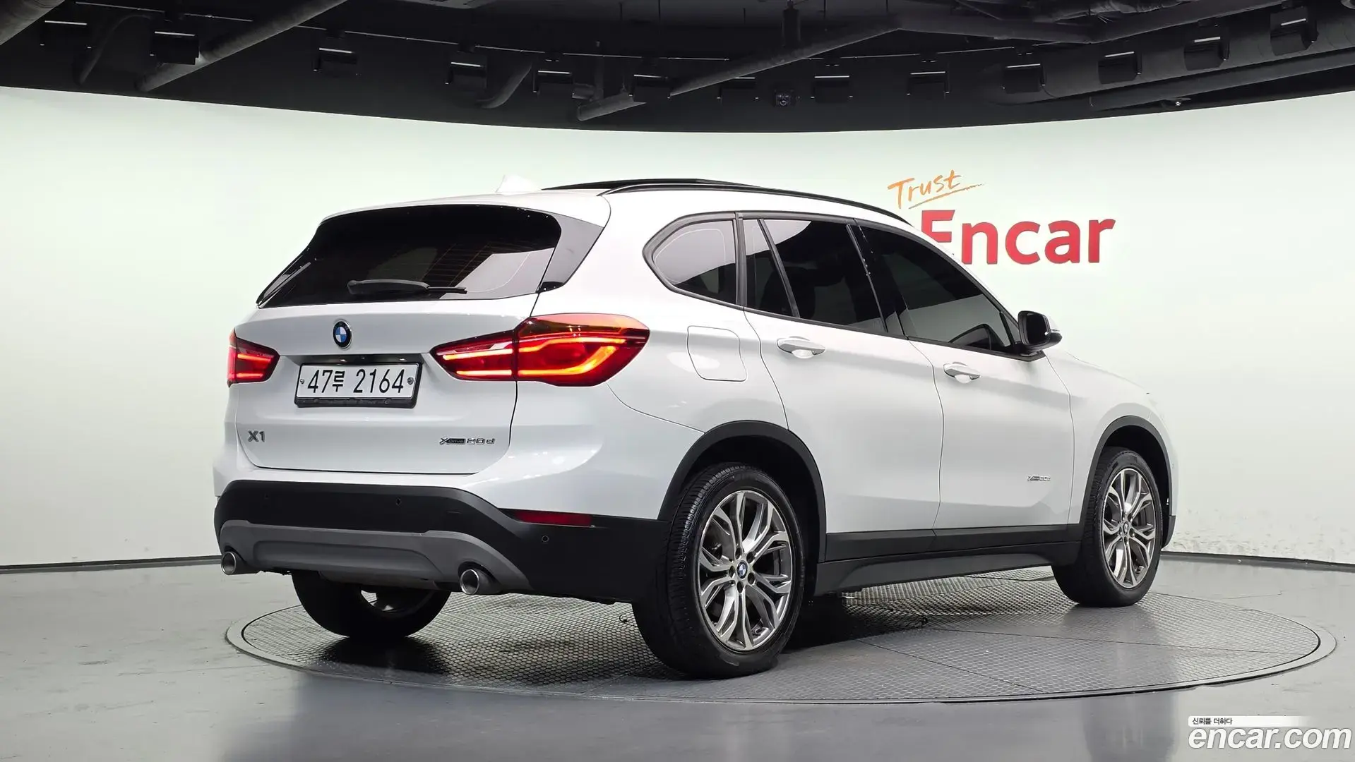 Main__Slider__Photo:X1 BMW 2018.9-1