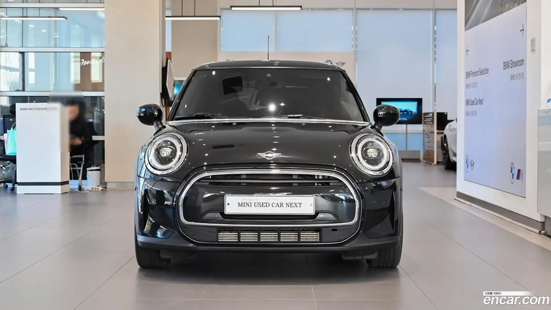 Main__Slider__Photo:Cooper Mini 2023.11-1