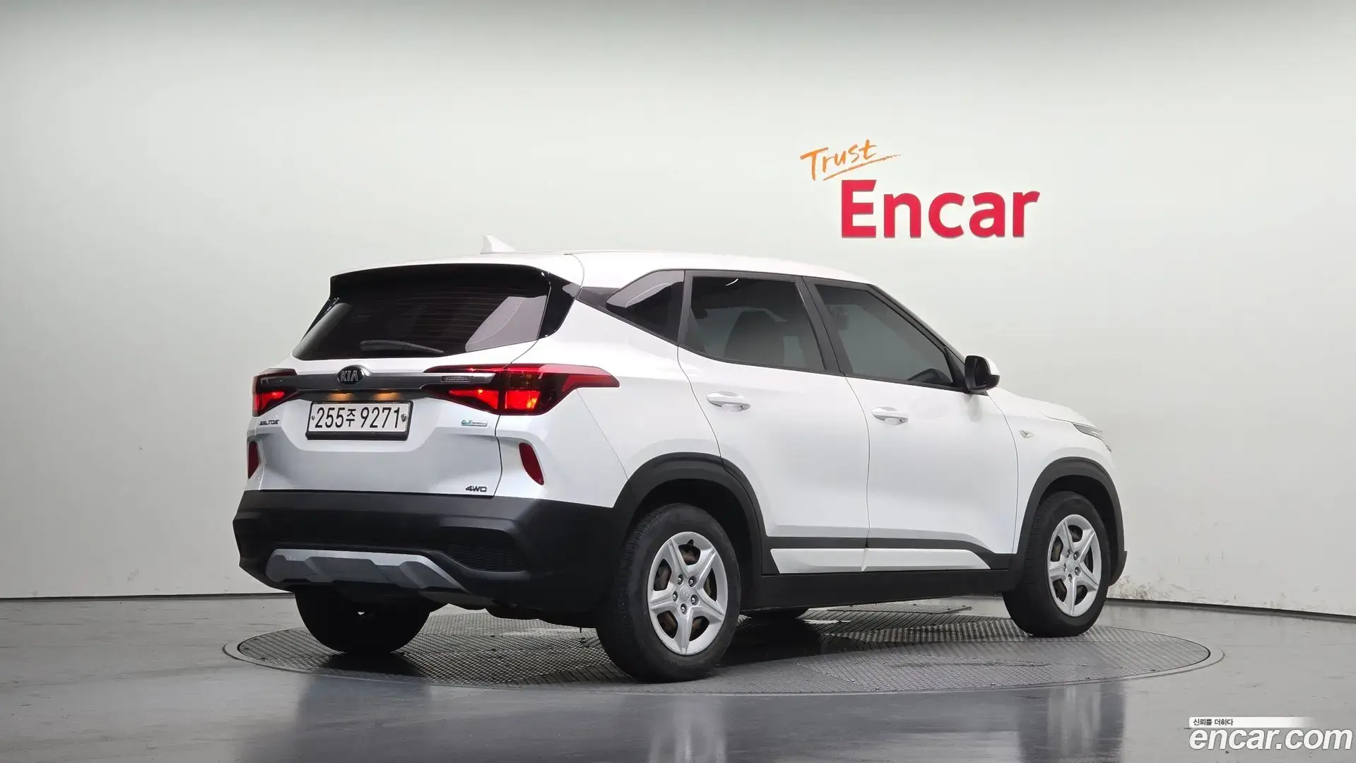 Main__Slider__Photo:Seltos Kia 2019.8-1